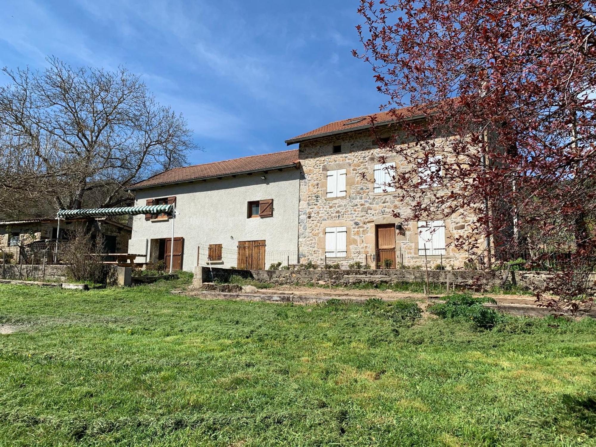 Retour Dans La Passe Villa Roche-en-Regnier Exteriör bild